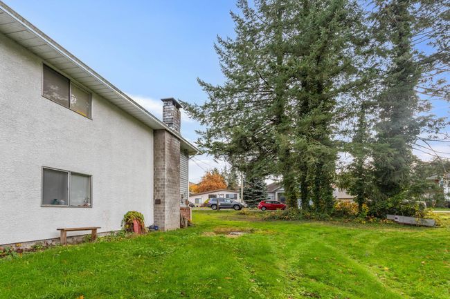 11961 97 A Ave, House other with 5 bedrooms, 3 bathrooms and 6 parking in Surrey BC | Image 11