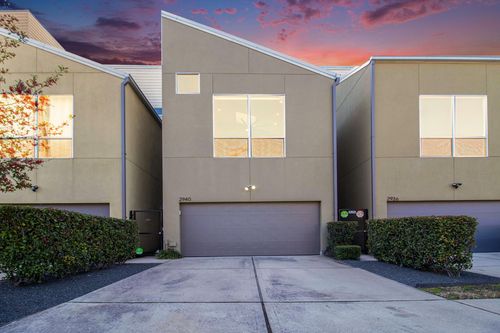 2940 Cline St, Houston, TX, 77020-5924 | Card Image