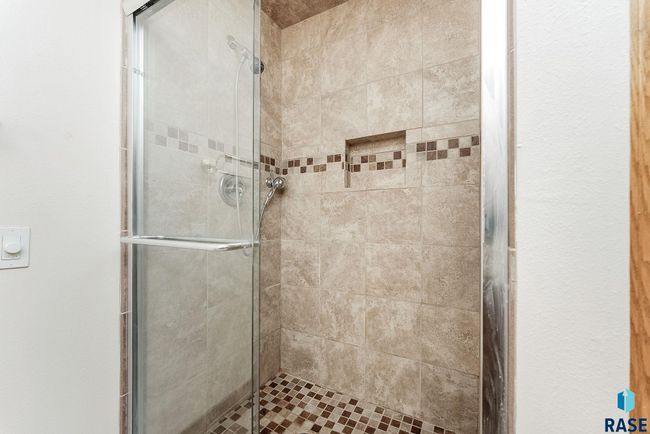 201 N Foss Ave, House other with 3 bedrooms, 3 bathrooms and null parking in Sioux Falls SD | Image 12