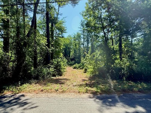 19 Quanapoag Rd, East Freetown, MA, 02717-1503 | Card Image