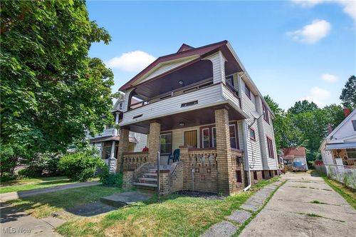 3001 E 128th St, Cleveland, OH, 44120-3083 | Card Image