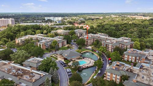 apt-p3n-5 Oak Brook Club Dr, Oak Brook, IL, 60523-1325 | Card Image