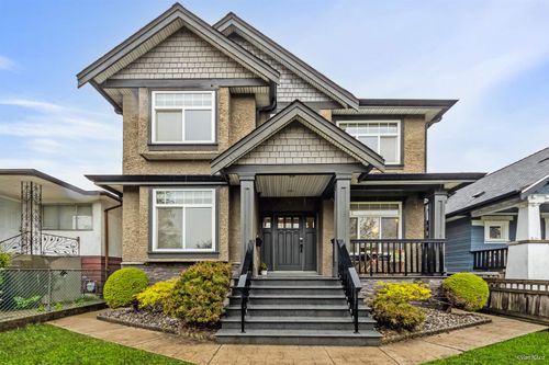 2457 E 3rd Ave, Vancouver, BC, V5M1G8 | Card Image