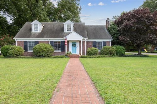 201 Kings Hwy, Suffolk, VA, 23432-1114 | Card Image