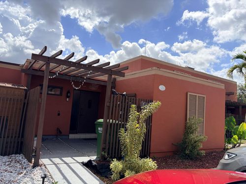 1641 Fairway Rd, Pembroke Pines, FL, 33026-3270 | Card Image