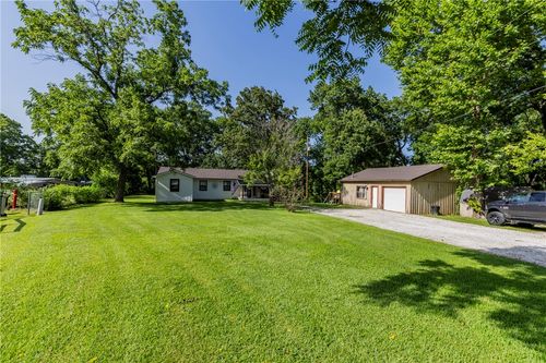 11718 Landers Rd, Rogers, AR, 72756-9750 | Card Image