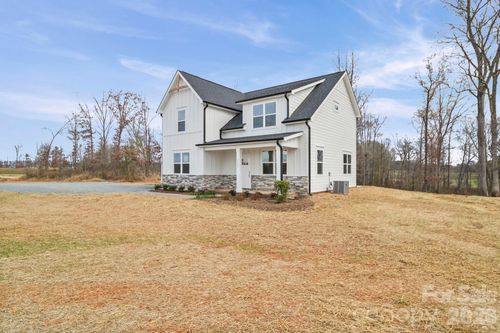 1020 Forest Dr, Marshville, NC, 28103-1226 | Card Image