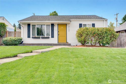 3132 N Huson St, Tacoma, WA, 98407-4022 | Card Image