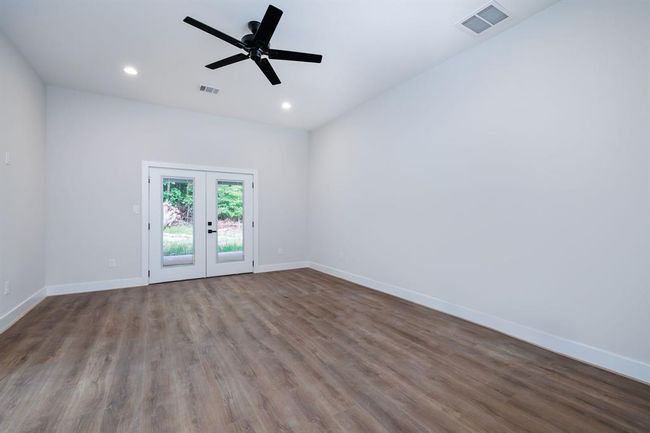354 Peach Point Dr, House other with 3 bedrooms, 3 bathrooms and 2 parking in Trinity TX | Image 9