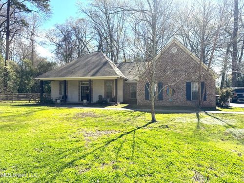 4 Bayou Ln, Natchez, MS, 39120-6600 | Card Image