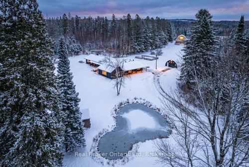 1076 Beaver Lane, Midhurst, ON, L9X0M1 | Card Image