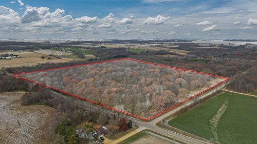 1900 S Harmony Rd, Oregon, IL, 61061-9234 | Card Image
