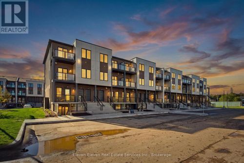 47-42 Lowes Road W, Guelph (Clairfields/Hanlon Business Park), ON, N1G0H2 | Card Image