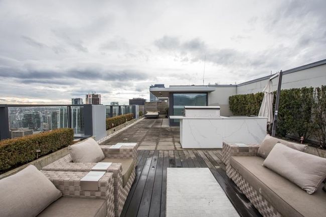 PH3602 - 838 W Hastings Street, Condo with 3 bedrooms, 2 bathrooms and 2 parking in Vancouver BC | Image 32
