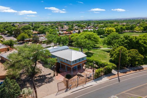1700 Mountain Rd Nw, Albuquerque, NM, 87104-1300 | Card Image