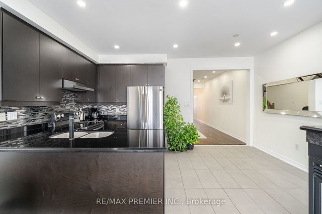 81 Alexie Way, House attached with 4 bedrooms, 4 bathrooms and 3 parking in Vaughan ON | Image 11