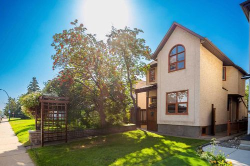 2219 Westmount Road Nw, Calgary, AB, T2N3N5 | Card Image