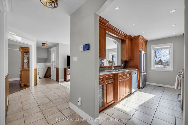 248 Levis St, House other with 4 bedrooms, 3 bathrooms and 6 parking in Bourget ON | Image 8