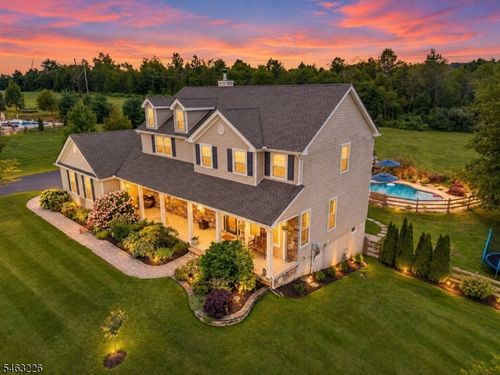 10 Highlands Way, Phillipsburg, NJ, 08865-7335 | Card Image