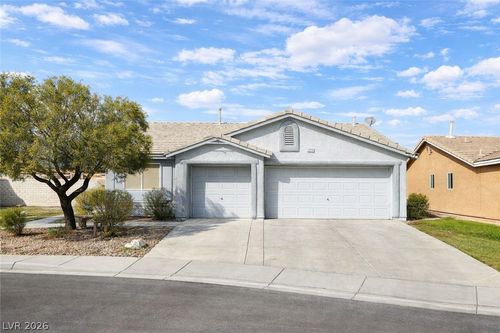 2220 Fountain Valley Way, North Las Vegas, NV, 89031-0650 | Card Image