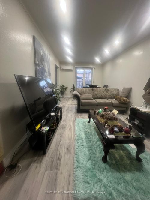 547 Dorchester Dr, Oshawa, ON, L1J6L3 | Card Image