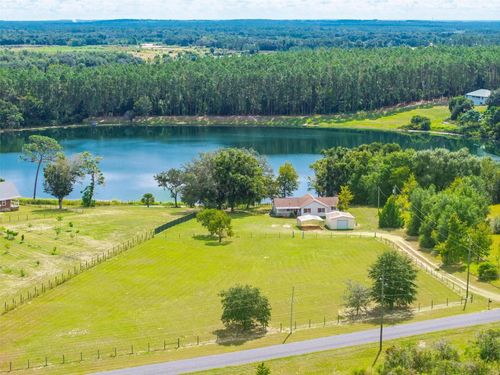 15585 Se 170th Ave, Weirsdale, FL, 32195-2668 | Card Image