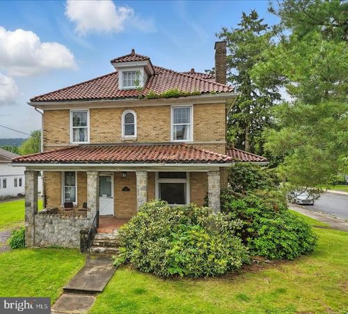 639 Iron St, LEHIGHTON, PA, 18235-1938 | Card Image
