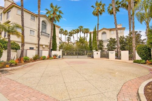 2-5457 Marine Ave, Lawndale, CA, 90260-1102 | Card Image