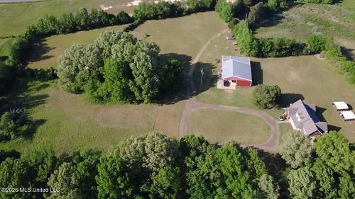 4004 Green Meadow Drive, Hernando, MS, 38632 | Card Image