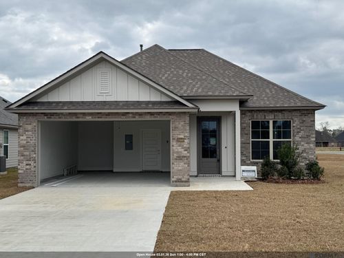 10440 Highcrest Dr, Denham Springs, LA, 70706-4504 | Card Image