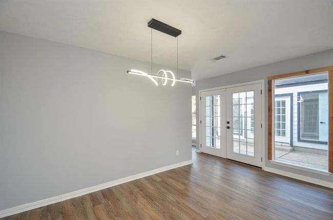 48 Artesia, Home with 3 bedrooms, 2 bathrooms and null parking in Conroe TX | Image 14