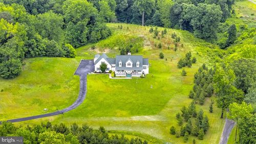 94 Friendship Rd, FRIENDSHIP, MD, 20758-9748 | Card Image