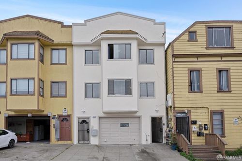 1913 Oakdale Avenue, San Francisco, CA, 94124 | Card Image