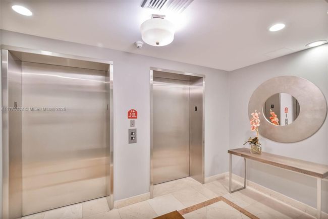 APT-718 - 2030 S Douglas Rd, Condo with 2 bedrooms, 2 bathrooms and null parking in Coral Gables FL | Image 21