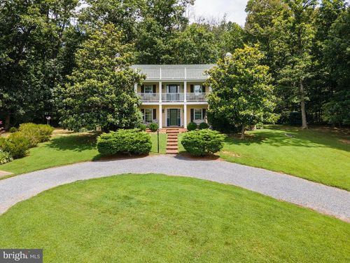 1115 Chapel Rd, Middletown, VA, 22645-2036 | Card Image