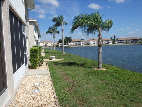 apt-902-11644 Sw Egret Cir, LAKE SUZY, FL, 34269-8785 | Card Image