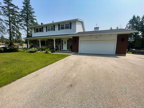 319 Gould St, Bruce, ON, N0H2T0 | Card Image
