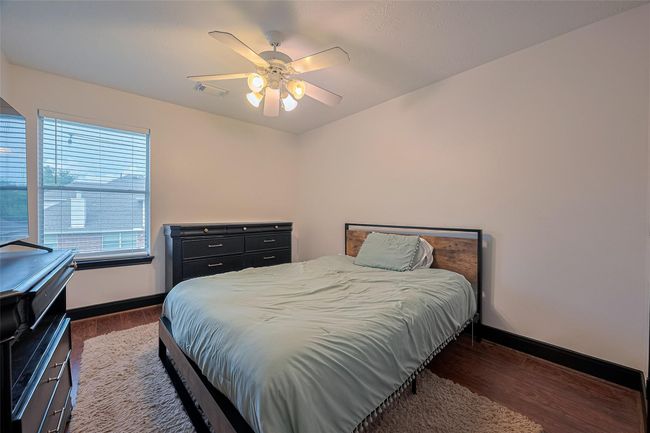 13703 Broad Oaks Ln, House other with 4 bedrooms, 3 bathrooms and 2 parking in Rosharon TX | Image 24