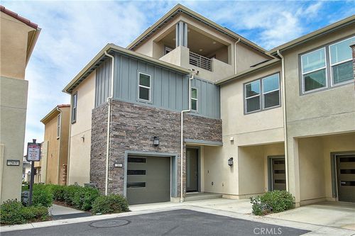 261 Siena, Lake Forest, CA, 92630-7635 | Card Image