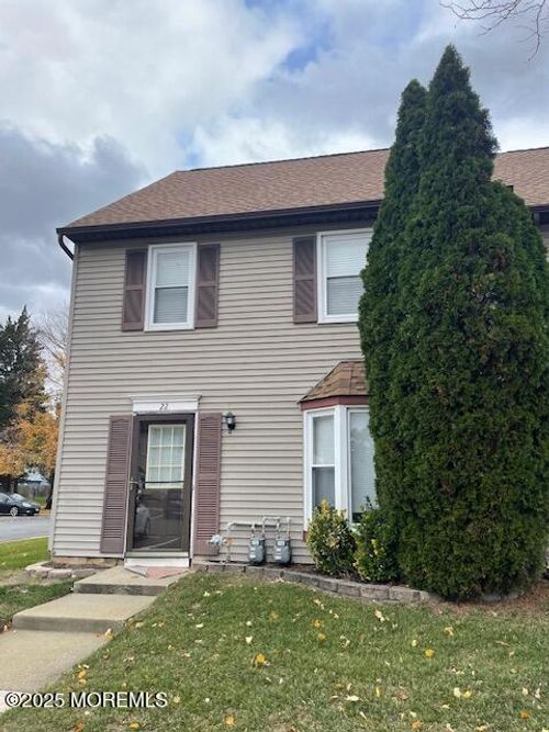 22 Forge Ct, Jackson, NJ, 08527-2239 | Card Image