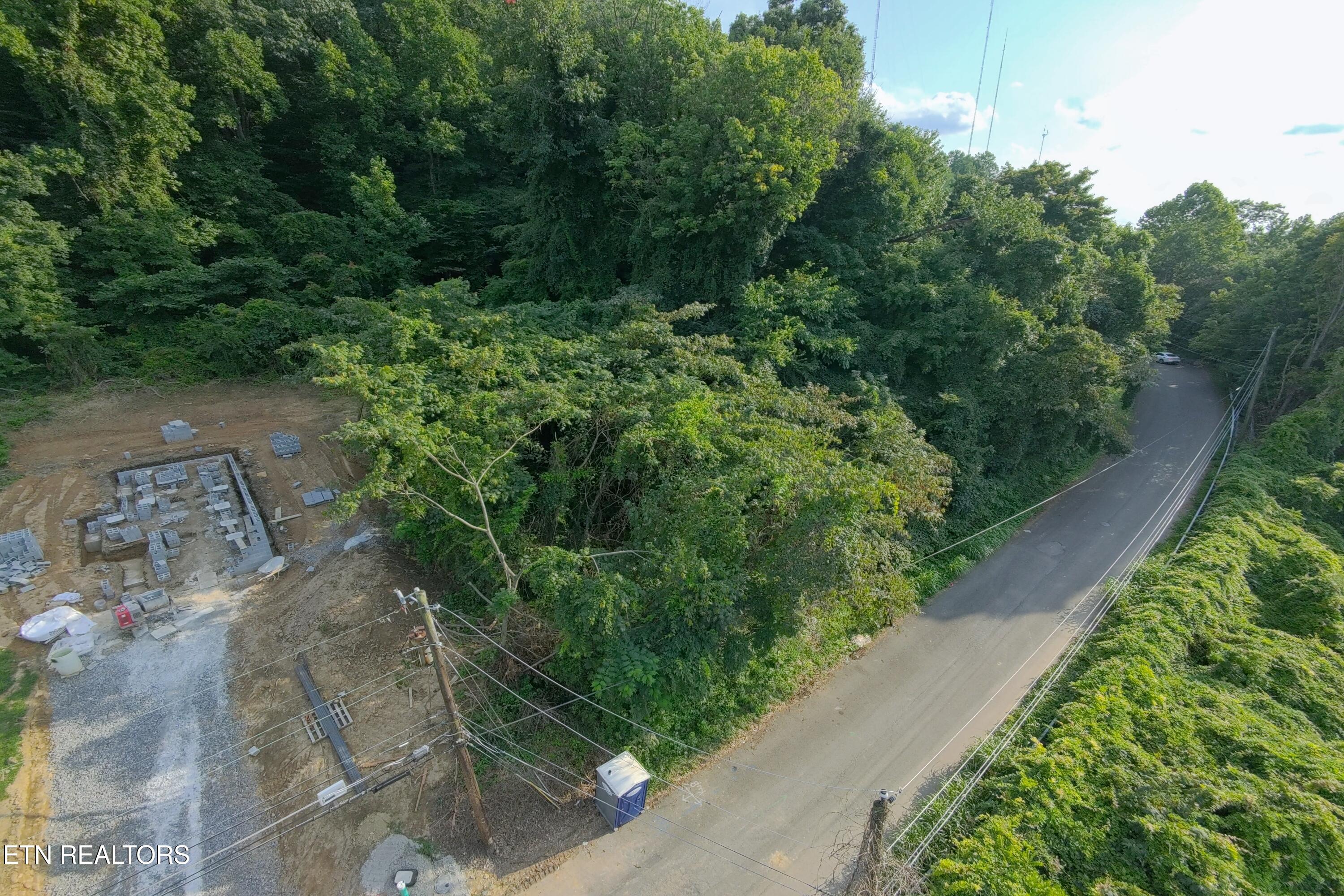 Land in Knoxville 3
