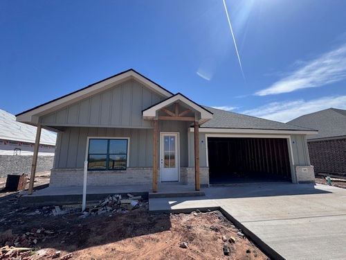 7685 Lake Ridge Pkwy, Abilene, TX, 79602-1511 | Card Image