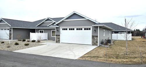 662 Voyager Dr, Alexandria, MN, 56308-3102 | Card Image