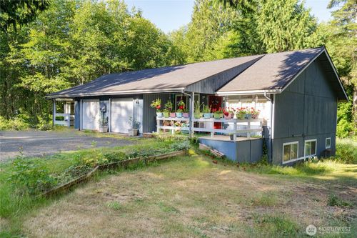 102 Garden Hill Rd W, Elma, WA, 98541-9050 | Card Image