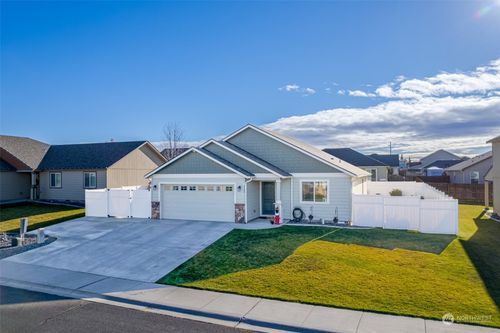 712 7th Avenue Ne, Ephrata, WA, 98823 | Card Image