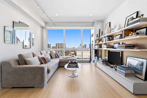 17d-110 Stuart St, Boston, MA, 02116-5667 | Card Image