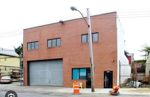 1-1820 130th St, College Point, NY, 11356-2420 | Card Image