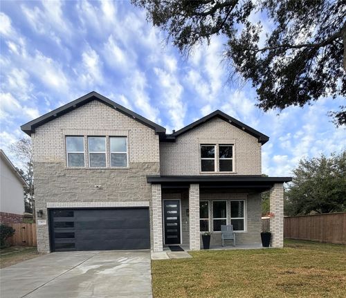2823 Woodcreek Meadows Ln, Houston, TX, 77073-3149 | Card Image