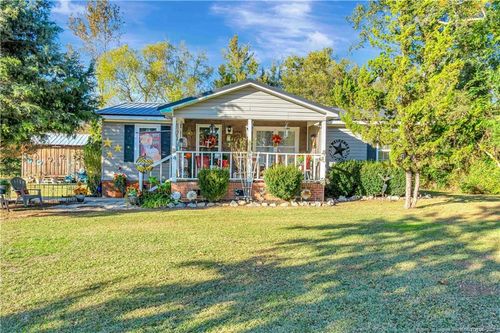437 Paul Rd, Pembroke, NC, 28372-8137 | Card Image