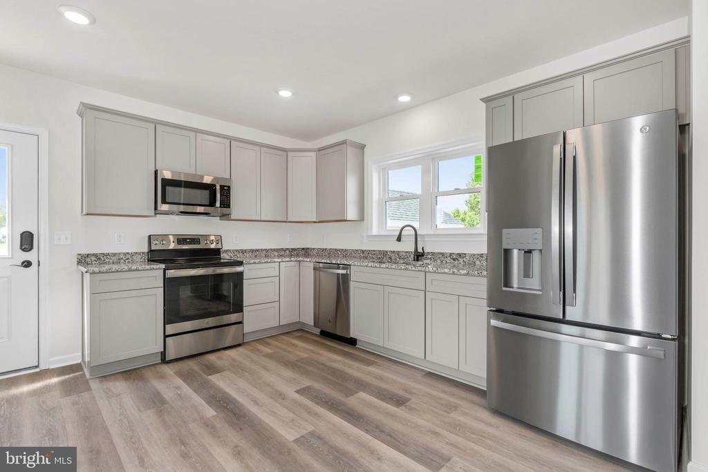 Residential in BRIDGEVILLE 5